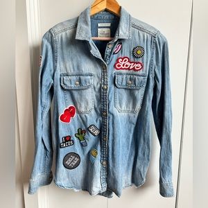 American Eagle distressed oversized fit Denim Jean Shirt with patches